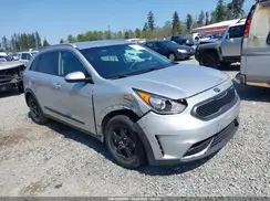 KNDCB3LC8H5059732 2017 KIA NIRO