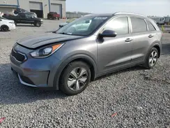 KNDCB3LC8H5066938 2017 KIA NIRO