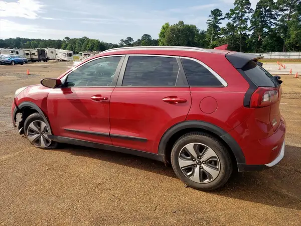 KNDCB3LC8H5080144 2017 KIA NIRO - Image 2