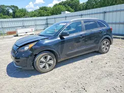 KNDCB3LC8H5080886 2017 KIA NIRO