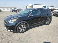 KNDCB3LC8H5084923 2017 KIA NIRO