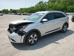 KNDCB3LC8H5091810 2017 KIA NIRO