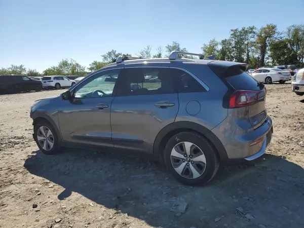 KNDCB3LC8H5095016 2017 KIA NIRO - Image 2