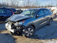KNDCB3LC8H5095405 2017 KIA NIRO