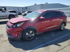 KNDCB3LC8H5102885 2017 KIA NIRO