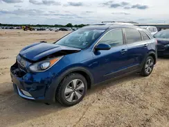 KNDCB3LC8J5123466 2018 KIA NIRO