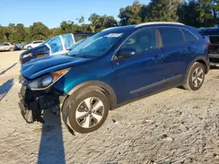 KNDCB3LC8J5124598 2018 KIA NIRO