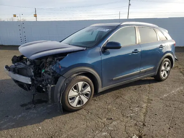 KNDCB3LC8J5138484 2018 KIA NIRO - Image 1