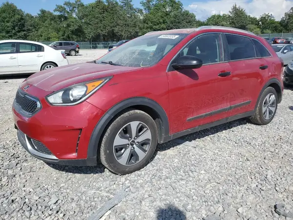 KNDCB3LC8J5150649 2018 KIA NIRO