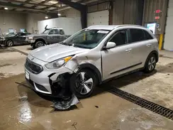 KNDCB3LC8J5152210 2018 KIA NIRO