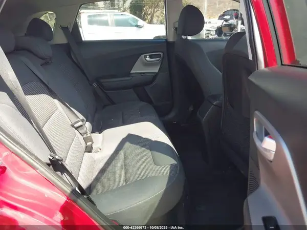 KNDCB3LC8J5153907 2018 KIA NIRO - Image 8