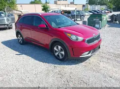 KNDCB3LC8J5161912 2018 KIA NIRO