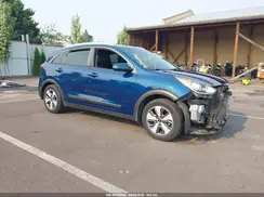 KNDCB3LC8J5201213 2018 KIA NIRO