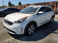 KNDCB3LC8J5203835 2018 KIA NIRO