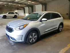 KNDCB3LC8J5210106 2018 KIA NIRO