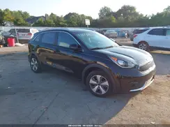 KNDCB3LC8J5211790 2018 KIA NIRO