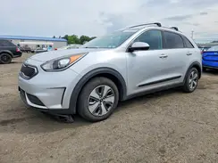 KNDCB3LC8K5217395 2019 KIA NIRO
