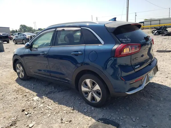 KNDCB3LC8K5244726 2019 KIA NIRO - Image 2