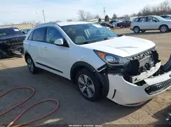 KNDCB3LC8K5263714 2019 KIA NIRO