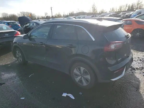 KNDCB3LC8K5264474 2019 KIA NIRO - Image 2