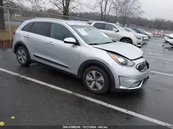 KNDCB3LC8K5283056 2019 KIA NIRO