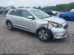 KNDCB3LC8K5321871 2019 KIA NIRO