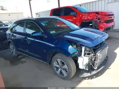 KNDCB3LC8K5334135 2019 KIA NIRO