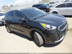 KNDCB3LC8K5346723 2019 KIA NIRO