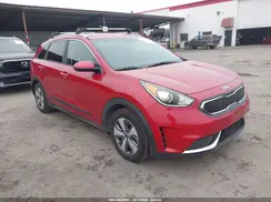 KNDCB3LC8K5351033 2019 KIA NIRO
