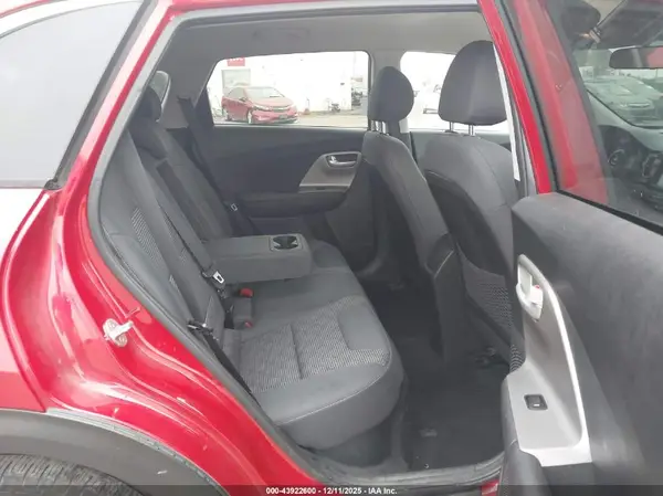 KNDCB3LC8K5351033 2019 KIA NIRO - Image 8