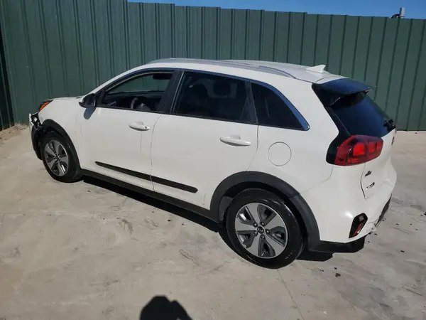 KNDCB3LC8L5362177 2020 KIA NIRO - Image 2