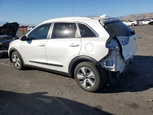 KNDCB3LC8L5370229 2020 KIA NIRO - Image 2