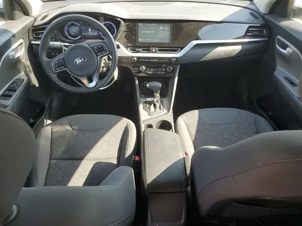 KNDCB3LC8L5370487 2020 KIA NIRO - Image 8