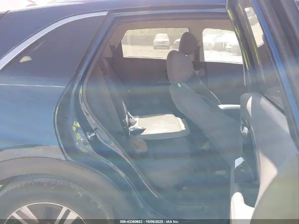 KNDCB3LC8L5375933 2020 KIA NIRO - Image 8