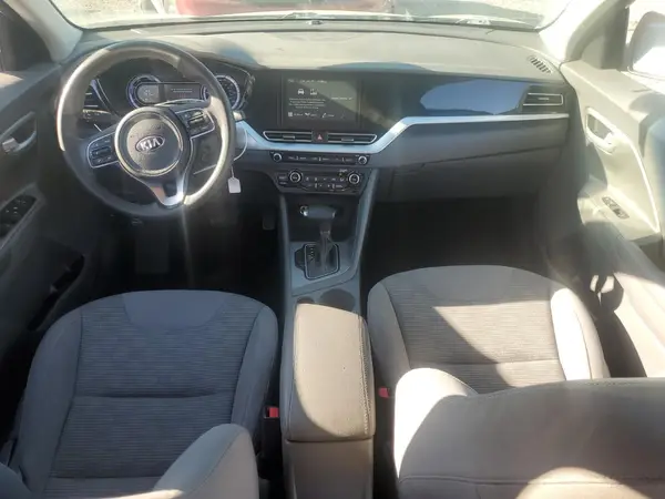KNDCB3LC8L5398290 2020 KIA NIRO - Image 8