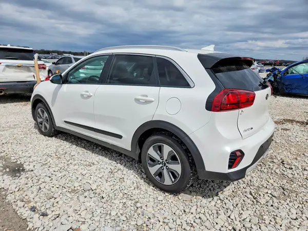 KNDCB3LC8L5424760 2020 KIA NIRO - Image 2