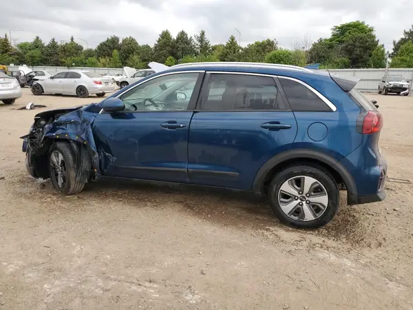 KNDCB3LC8L5425133 2020 KIA NIRO - Image 2