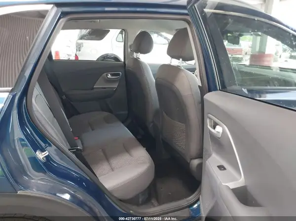 KNDCB3LC8L5434592 2020 KIA NIRO - Image 8