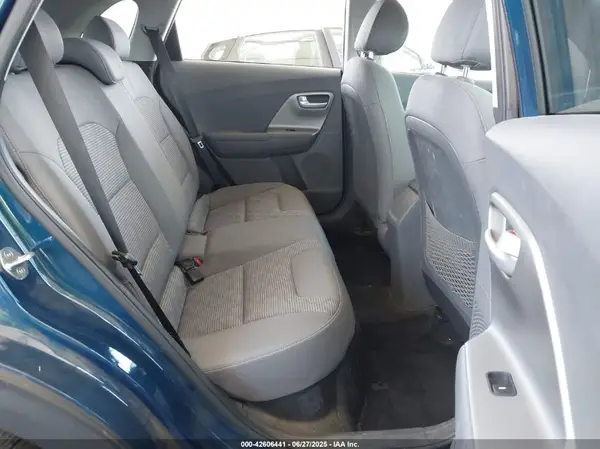 KNDCB3LC8L5439131 2020 KIA NIRO - Image 8