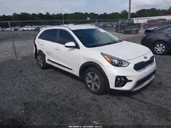 KNDCB3LC8L5439159 2020 KIA NIRO