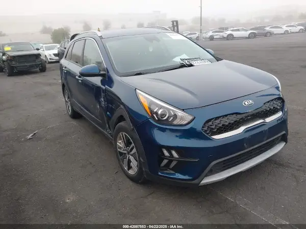 KNDCB3LC8L5443129 2020 KIA NIRO - Image 1