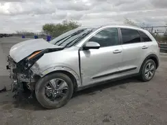 KNDCB3LC8M5470204 2021 KIA NIRO