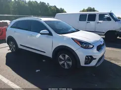 KNDCB3LC8M5471496 2021 KIA NIRO
