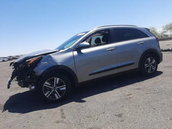 KNDCB3LC8N5504224 2022 KIA NIRO - Image 1