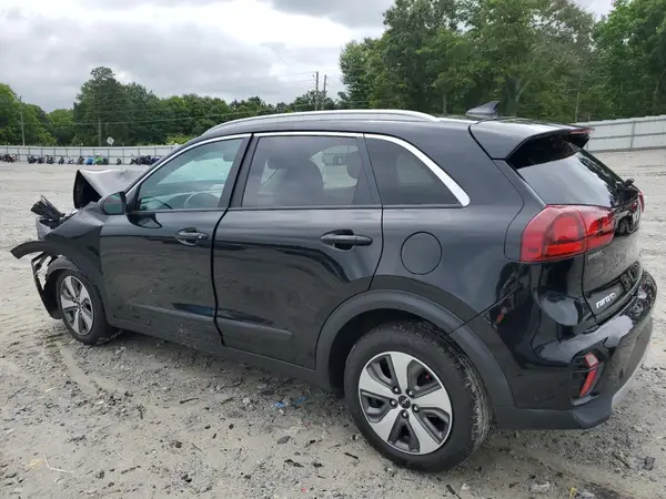 KNDCB3LC8N5509875 2022 KIA NIRO - Image 2