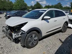 KNDCB3LC8N5515241 2022 KIA NIRO