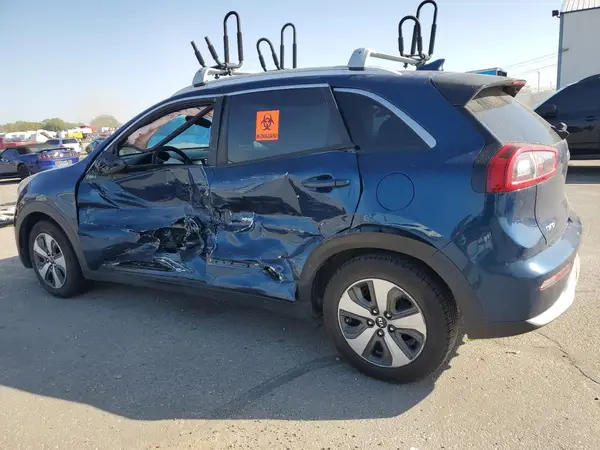 KNDCB3LC9H5042762 2017 KIA NIRO - Image 2