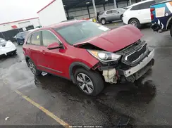 KNDCB3LC9H5044124 2017 KIA NIRO
