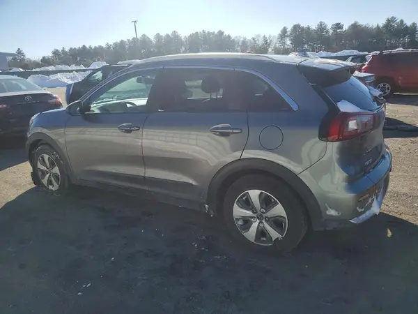 KNDCB3LC9H5049680 2017 KIA NIRO - Image 2