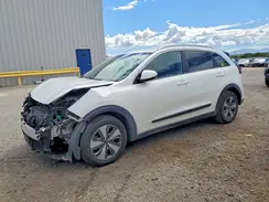 KNDCB3LC9H5058038 2017 KIA NIRO